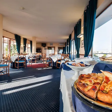 מלון La Baia בארי