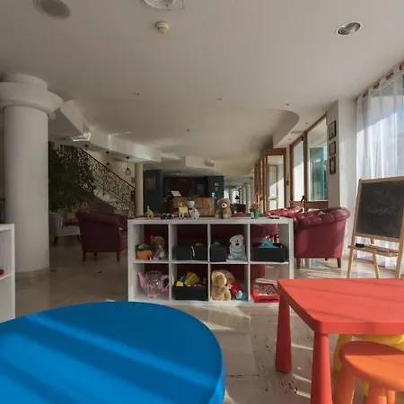 Hotel La Baia 3*